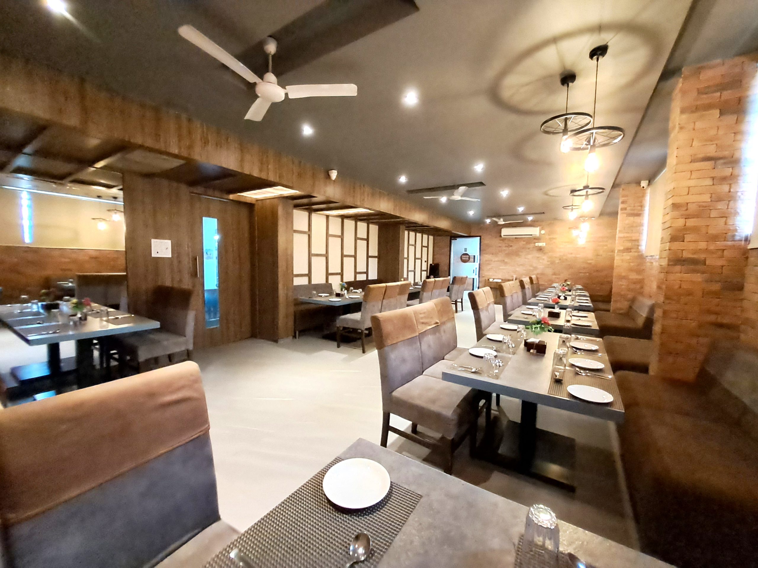 Restaurants in Gokak